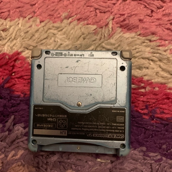 Baby blue gameboy advanced - Picture 5 of 5